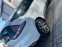 Gebraucht Renault Espace Intens 160 PS (117 kW) 2018 Weiß Van / Kleinbus