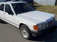 Gebraucht Mercedes 190 72 PS (52 kW) 1986 Weiß Limousine