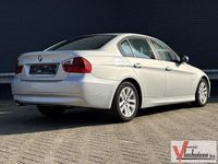 Gebraucht BMW 318 122 PS (89 kW) 2007 Grau Limousine