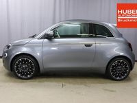 gebraucht Fiat 500e by Bocelli 42 kWh UVP 41.430,00 € 17"-Leichtmetallfelgen mit Diamantfinish, Winter-Paket: Beheizbare Vordersitze; Auflagefläche der Frontscheibenwischer beheizbar