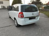 Gebraucht Opel Zafira Family 150 PS (110 kW) 2013 Weiß Van / Kleinbus