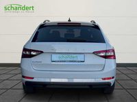 gebraucht Skoda Superb SuperbCombi 2,0 TDI DSG Ambition Navi DAB