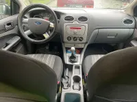 Gebraucht Ford Focus Ambiente 101 PS (74 kW) 2009 Grau Kombi