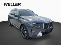 Gebraucht BMW X7 Comfort Edition 352 PS (258 kW) 2023 Sparkling kupfergrau (grau) SUV