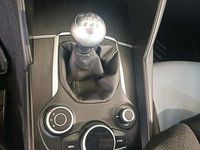 Gebraucht Alfa Romeo Giulia 180 PS (132 kW) 2016 Blau Limousine