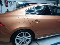 Gebraucht Volvo S60 330 PS (242 kW) 2010 Orange Limousine