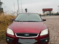 Gebraucht Ford Focus Ghia 100 PS (73 kW) 2005 Andere farben Limousine