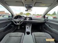 Gebraucht VW Golf VIII Style 150 PS (110 kW) 2020 Atlantic blue (metallic) Limousine