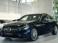 Gebraucht Mercedes C300 AMG line 259 PS (190 kW) 2019 Blau Limousine