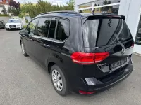 Gebraucht VW Touran Comfortline 150 PS (110 kW) 2020 Deep black perleffekt Van / Kleinbus