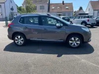 Gebraucht Peugeot 2008 Allure 120 PS (88 kW) 2015 Gris platinium SUV