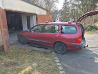 Gebraucht Renault Mégane 95 PS (69 kW) 2001 Rot Kombi