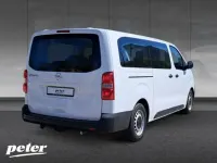 Gebraucht Opel Vivaro 120 PS (88 kW) 2020 Jade weiss/arktis weiss Van / Kleinbus