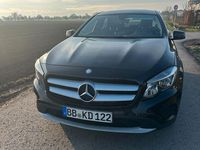 Gebraucht Mercedes GLA200 136 PS (100 kW) 2016 Schwarz SUV