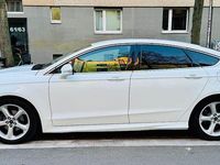 Gebraucht Ford Mondeo Titanium 203 PS (149 kW) 2017 Weiß Limousine