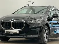 Gebraucht BMW 230e Active Tourer Efficient Dynamics 326 PS (239 kW) 2025 Schwarz uni Van / Kleinbus