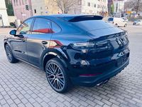 Gebraucht Porsche Cayenne 340 PS (250 kW) 2022 Schwarz SUV