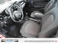 Gebraucht Mini One D 95 PS (69 kW) 2015 Blazing red ii metallic Kleinwagen