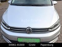 Gebraucht VW Touran Edition 150 PS (110 kW) 2019 Silber Van / Kleinbus