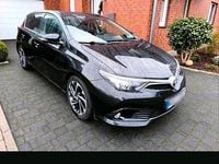 Gebraucht Toyota Auris 112 PS (82 kW) 2015 Schwarz Limousine