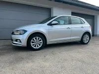 Używany VW Polo Highline 95 KM (69 kW) 2018 Srebrny Hatchback