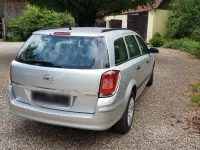 Gebraucht Opel Astra Selection 90 PS (66 kW) 2009 Silber Kombi