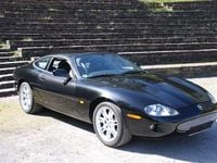 Używany Jaguar XK8 284 KM (208 kW) 2000 Czarny Coupe
