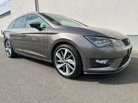 gebraucht Seat Leon ST FR * LEDER * NAVI * PANO * LED * ACC