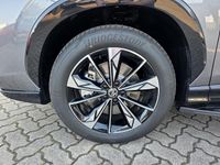 Neu MG HS 272 PS (200 kW) 2026 Grau SUV