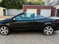 Używany Ford Focus Titanium 145 KM (106 kW) 2008 Czarny Kabriolet