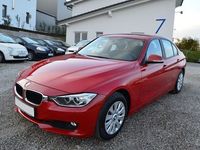 Gebraucht BMW 318 143 PS (105 kW) 2014 Rot metallic Limousine