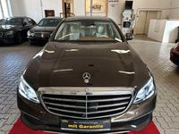 Gebraucht Mercedes E220 194 PS (142 kW) 2016 Braun Limousine