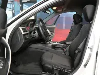 Gebraucht BMW 320 184 PS (135 kW) 2018 Weiß Limousine