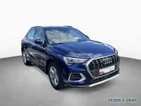 Gebraucht Audi Q3 Ambiente 150 PS (110 kW) 2025 Navarrablau metallic SUV