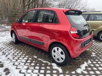 Gebraucht Renault Twingo Dynamique 90 PS (66 kW) 2016 Feuerrot Kleinwagen