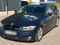 Gebraucht BMW 320 220 PS (161 kW) 2010 Blau Kombi