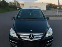 Gebraucht Mercedes B200 140 PS (102 kW) 2008 Schwarz Van / Kleinbus