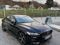 Gebraucht Volvo S60 Ultimate 250 PS (183 kW) 2023 Schwarz Limousine