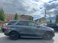 Gebraucht Mercedes ML350 258 PS (189 kW) 2012 Grau SUV