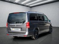 Gebraucht Mercedes V300 237 PS (174 kW) 2024 Grau Van / Kleinbus