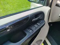 Usata Lancia Voyager 175 CV (128 kW) 2015 Oro Monovolume