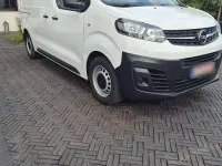 Gebraucht Opel Vivaro-e Combi 120 PS (88 kW) 2022 Weiß Van / Kleinbus