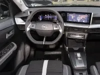 Neu Opel Frontera 145 PS (106 kW) 2026 Schwarz SUV