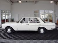 Gebraucht Mercedes 280 140 PS (102 kW) 1971 Weiß Limousine