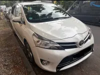 Gebraucht Toyota Verso 150 PS (110 kW) 2014 Weiß Van / Kleinbus