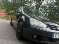 Gebraucht VW Golf V 84 PS (61 kW) 2007 Schwarz Kleinwagen