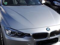 gebraucht BMW 328 i Luxury Line