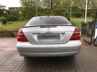 Gebraucht Mercedes E280 190 PS (139 kW) 2005 Silber Limousine