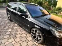 Gebraucht Opel Vectra 150 PS (110 kW) 2009 Schwarz Kombi