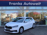 Gebraucht Skoda Fabia Active 65 PS (47 kW) 2022 Weiß Limousine